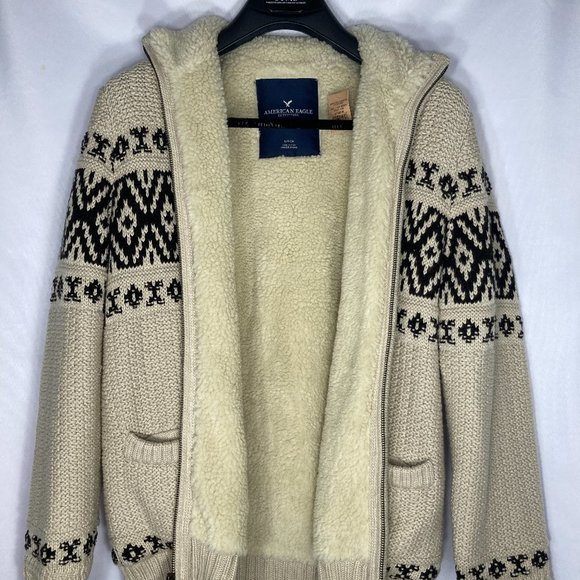 American Eagle Knit Zipper Sweater w. Sherpa Lining Size Small - Picture 3 of 6